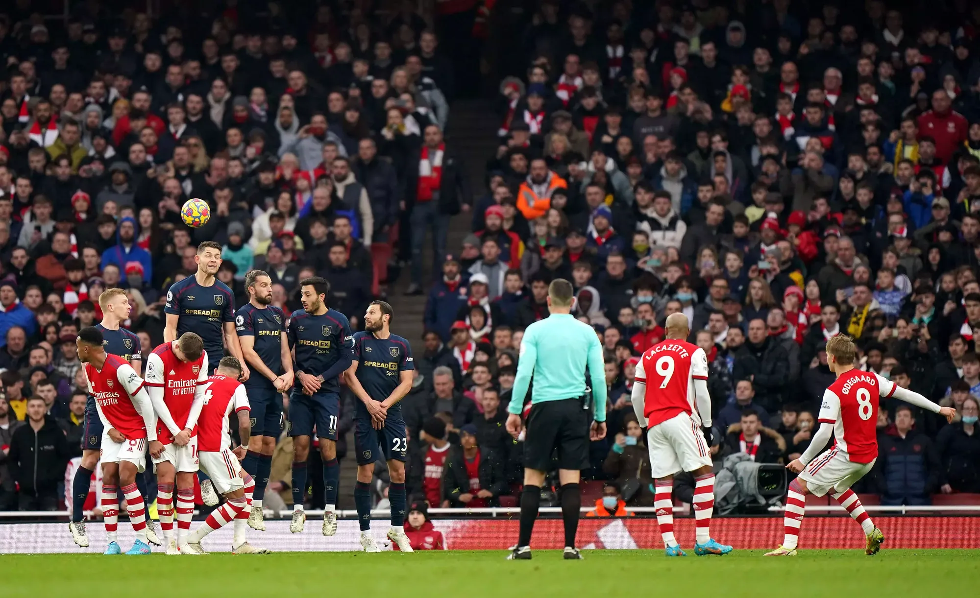 Arsenal's Martin Odegaard attempts to break the deadlock with a free-kick