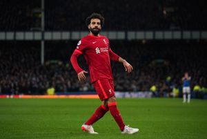 Mohamed Salah says he’s ‘not asking for crazy stuff’ in new Liverpool contract