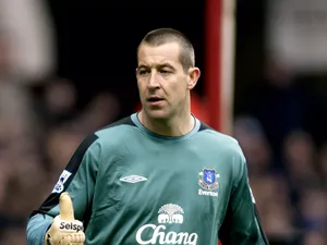 Martyn backs Lampard as the best option for Everton