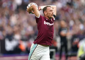 Vladimir Coufal in line for West Ham return