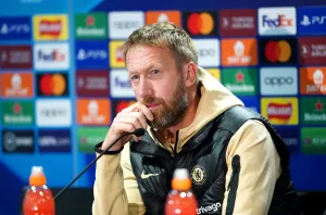Chelsea boss Graham Potter commends Edouard Mendy’s attitude