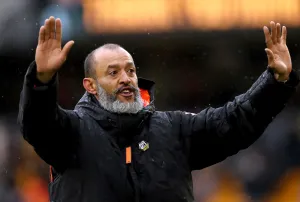 Ex-boss Nuno Espirito Santo among contenders to become Wolves manager