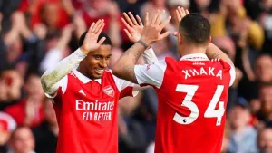 Reiss Nelson back with a bang as Arsenal return to Premier League summit