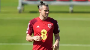 Gareth Bale urges schools in Wales to screen Iran clash as ‘mini history lesson’