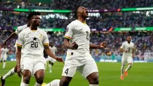 Ghana breathe life into World Cup campaign with thrilling win over South Korea