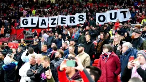 Glazers preparing to put Manchester United up for sale – reports
