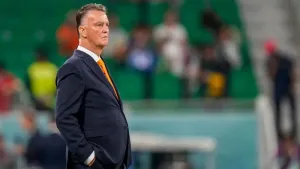 Louis van Gaal dismisses ‘terribly boring’ criticism of Netherlands