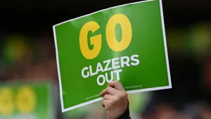 Manchester United Supporters Trust demands stake for fans as Glazers ponder sale
