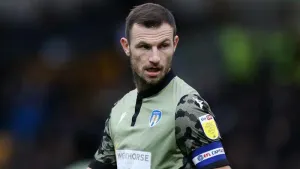 Tommy Smith and Emyr Huws pushing to feature for Colchester against Doncaster