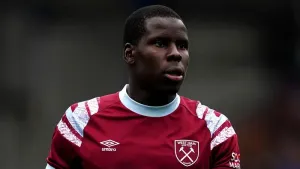 West Ham defender Kurt Zouma sidelined following knee surgery