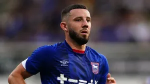 Conor Chaplin rescues Ipswich a point at Portsmouth