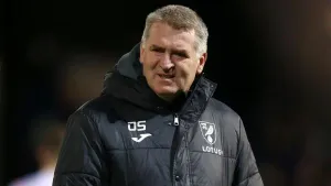 Dean Smith vows to keep on fighting for his future after Norwich lose at Luton