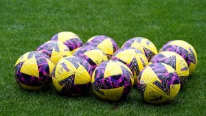 Dunfermline edge Kelty Hearts to maintain four-point lead at top of League One