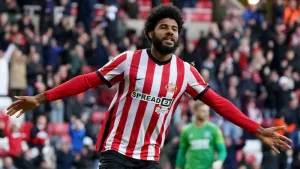 Everton recall striker Ellis Simms from Sunderland loan