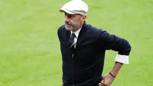 Gianluca Vialli’s family fly to London to visit him in hospital – reports
