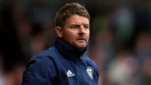 Mark Jackson plotting MK Dons climb up table after making winning start as boss