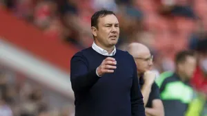 Morecambe assess fitness of Ash Hunter and Jon Obika ahead of Charlton game