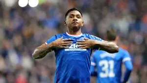 Rangers cruise to victory over Motherwell