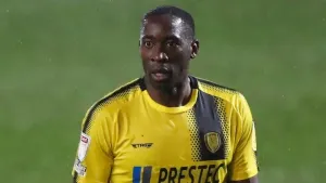 Substitute Lucas Akins earns Mansfield last-gasp win over Colchester