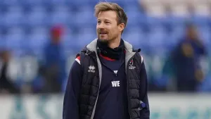 Wade Elliott praises Dan Nlundulu after Cheltenham edge out Shrewsbury