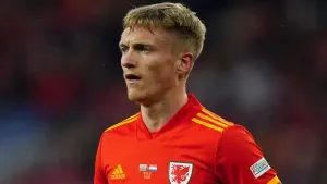 Wales midfielder Matt Smith returns as MK Dons take on Fleetwood