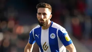 Aberdeen secure loan deals for Graeme Shinnie and Patrik Myslovic