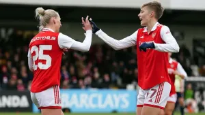 Arsenal and Manchester City march on in Women’s FA Cup with big victories