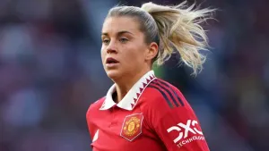 Arsenal make world record bid for Manchester United’s England star Alessia Russo