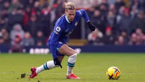 Cesar Azpilicueta advises ‘very confident’ Mykhailo Mudryk to ignore price tag