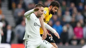 Erik ten Hag has confidence in Luke Shaw as a centre-back