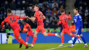 Evan Ferguson nets late equaliser as Brighton leave Leicester with a point