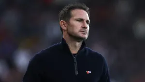 Frank Lampard calls for Everton’s players to start taking more responsibility
