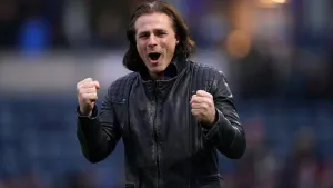 Gareth Ainsworth dedicates Wycombe’s win over Oxford to Bill Turnbull