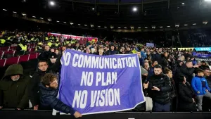 Group calls for Everton owner to ‘take urgent and radical steps to stop the rot’