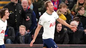 Harry Kane brace sends Tottenham on their way to much-needed victory