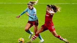 Holders Manchester City cruise into Continental Cup semi-finals