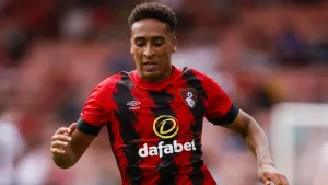 James Hill’s ‘outstanding’ Hearts debut delights manager Robbie Neilson