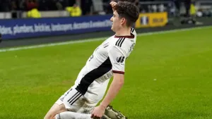 Layvin Kurzawa and Daniel James secure Fulham’s FA Cup progress at Hull
