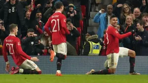 Manchester United’s Brazilian stars see off Reading