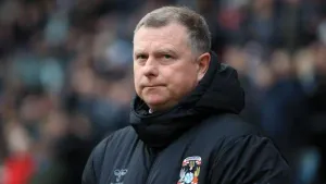 Mark Robins hails Kasey Palmer after helping Coventry sink Huddersfield