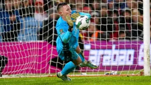 Nottingham Forest to ‘look into’ Dean Henderson semi-final exemption