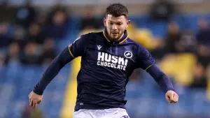 Oliver Burke rejoins Millwall on loan
