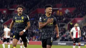 Ollie Watkins snatches the points for Aston Villa against struggling Southampton