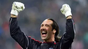 On this day in 2004: David Seaman retires from football