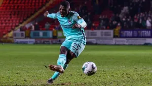 Roberto De Zerbi hopes to keep Moises Caicedo for rest of season