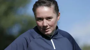 Sunderland full of confidence ahead of Manchester United cup tie – boss Mel Reay