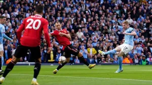 United set for key test of resurgence – Talking points ahead of Manchester derby