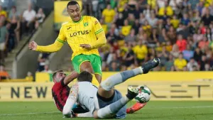 Adam Idah commits future to Norwich with new long-term deal
