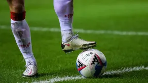 Dundee drop points as Brian Graham double inspires Partick Thistle