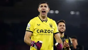 Emi Martinez is ‘very happy’ at Aston Villa despite speculation – Unai Emery